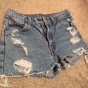 Levi’s 505 high waisted shorts